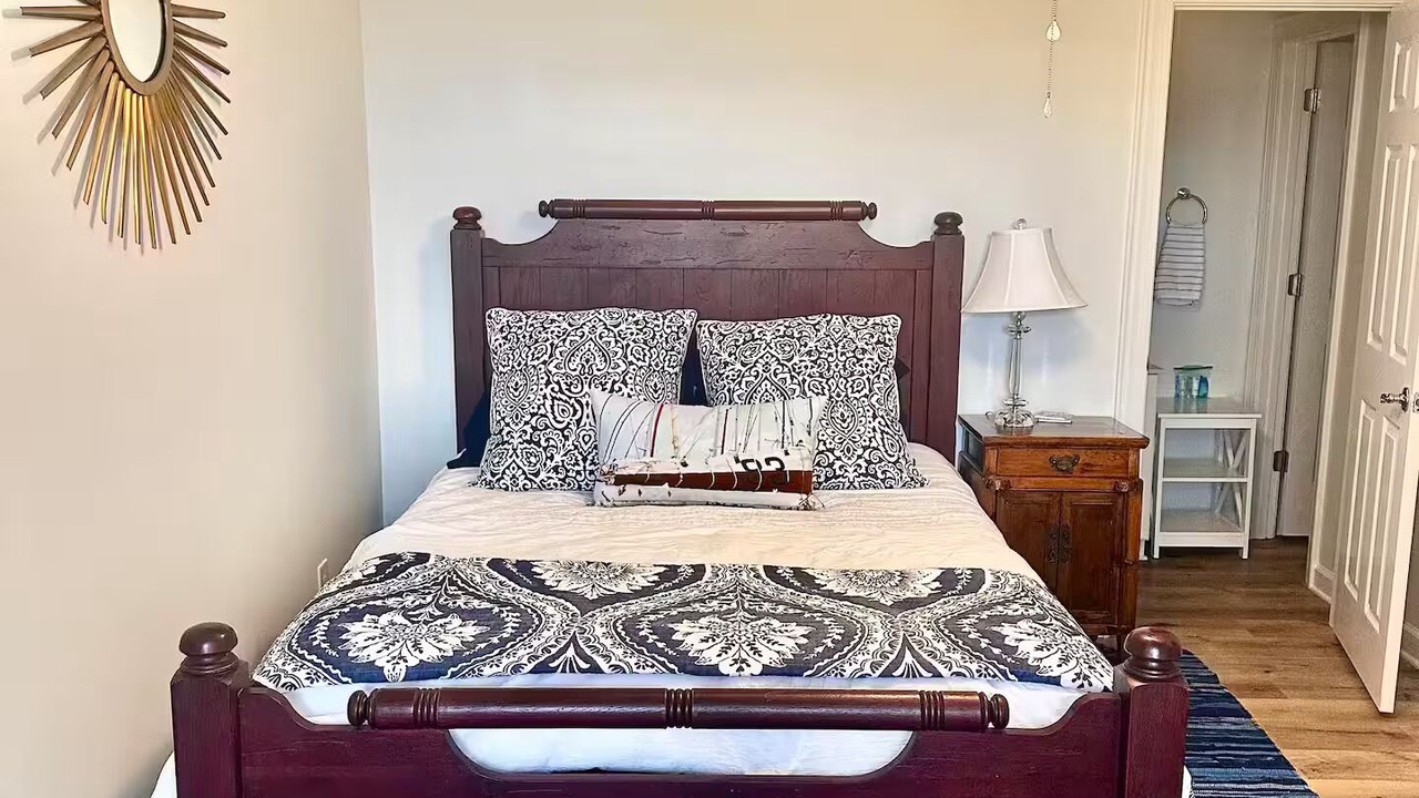 Photo of Bedroom in Swansboro