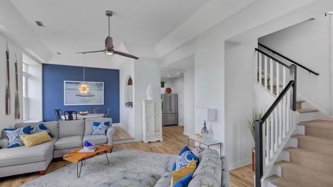 Photo of Livingroom in Swansboro