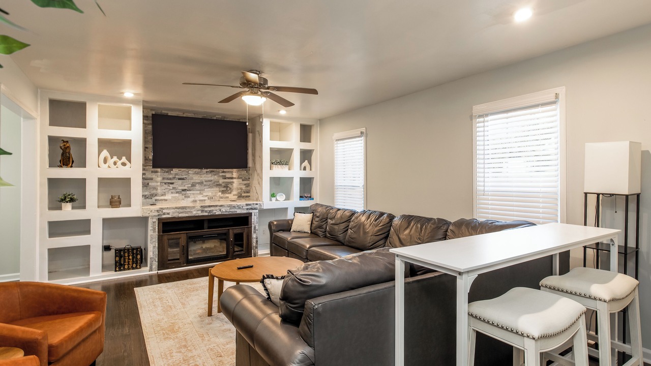 Photo of Livingroom in High Point