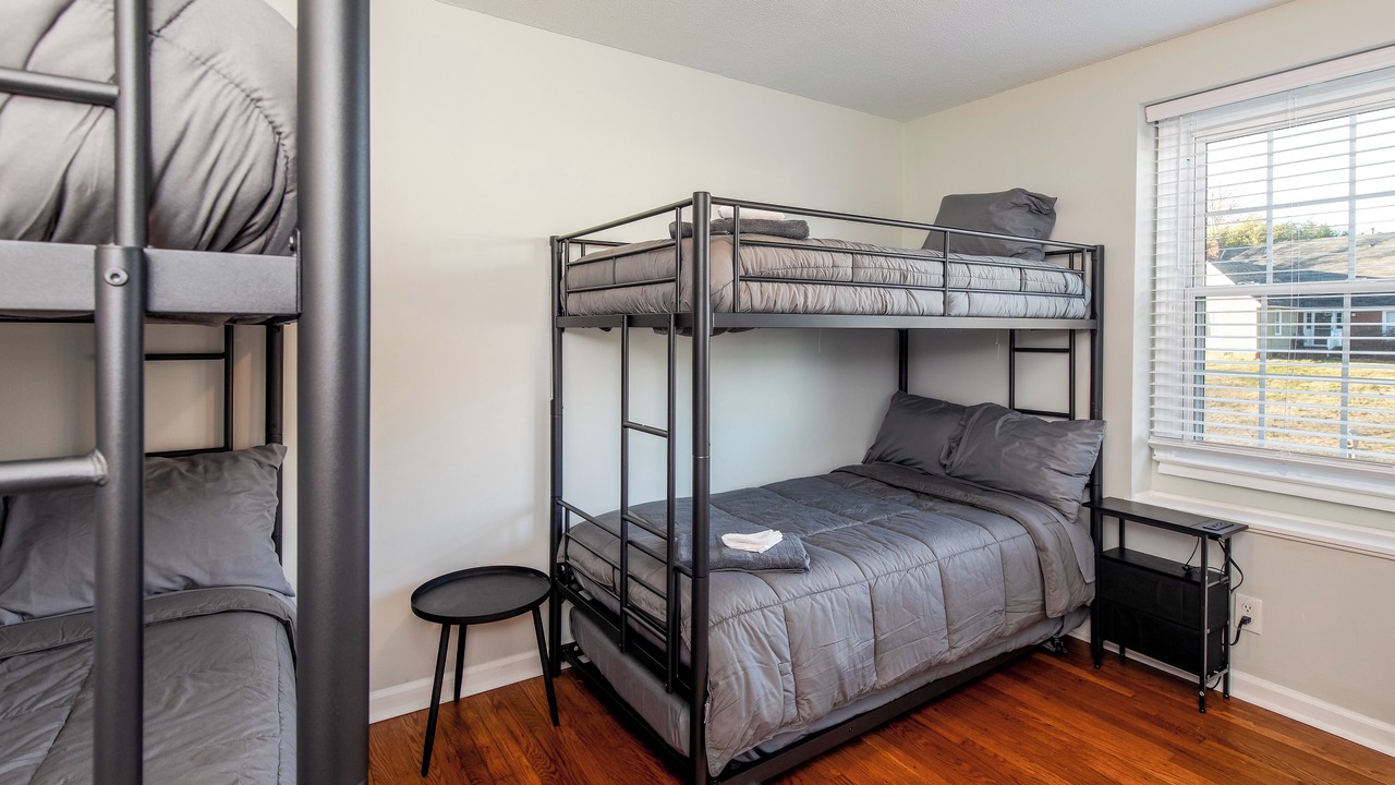 Photo of Bedroom in High Point