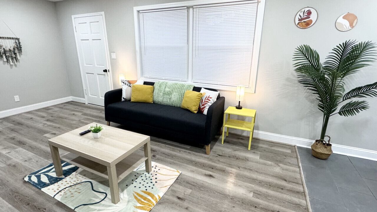 Photo of Livingroom in Jamestown