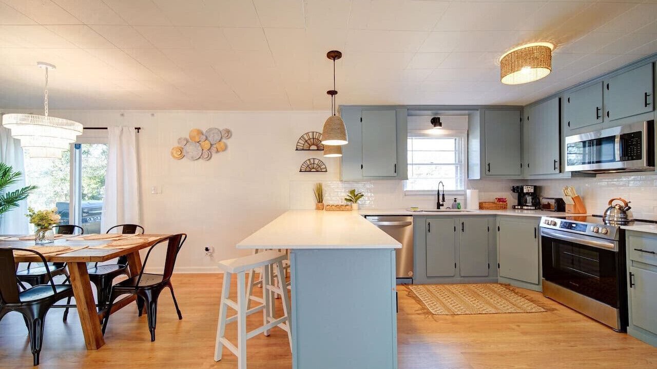 Photo of Kitchen in Belmont Historic District