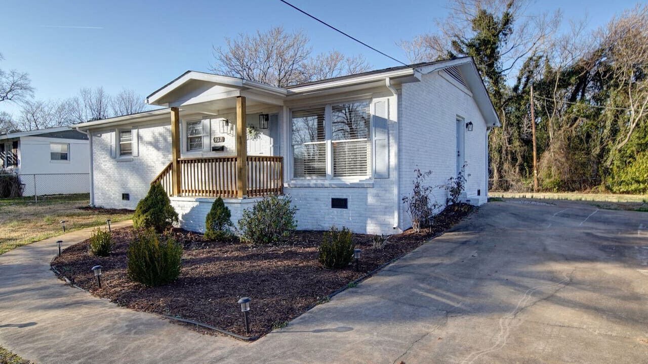 Photo of Outdoor in Belmont Historic District