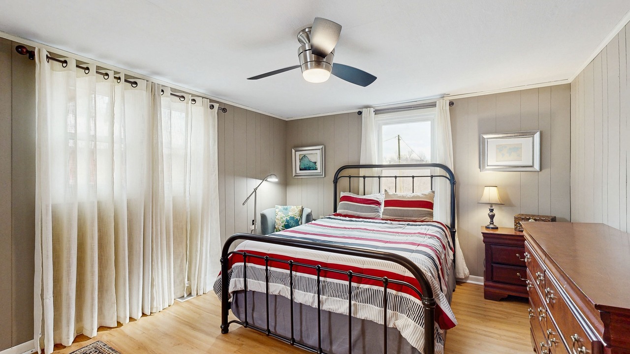 Photo of Bedroom in Horse Shoe