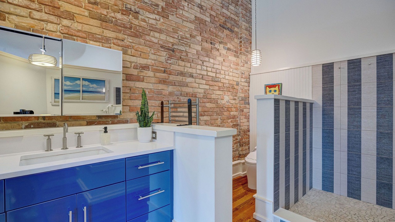 Photo of Bathroom in Downtown Wilmington