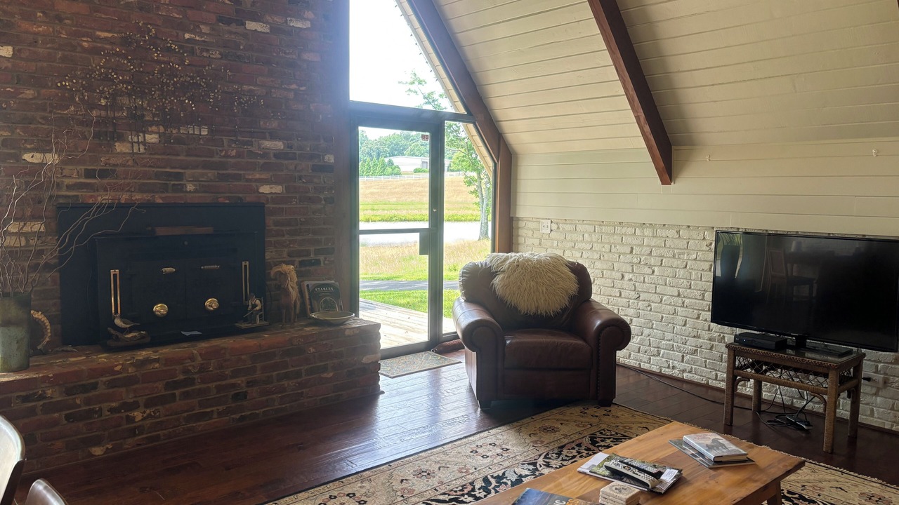 Photo of Livingroom in Kernersville