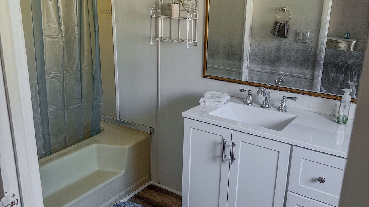 Photo of Bathroom in Myrtle Grove