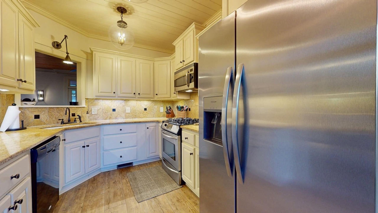 Photo of Kitchen in Highlands Hills