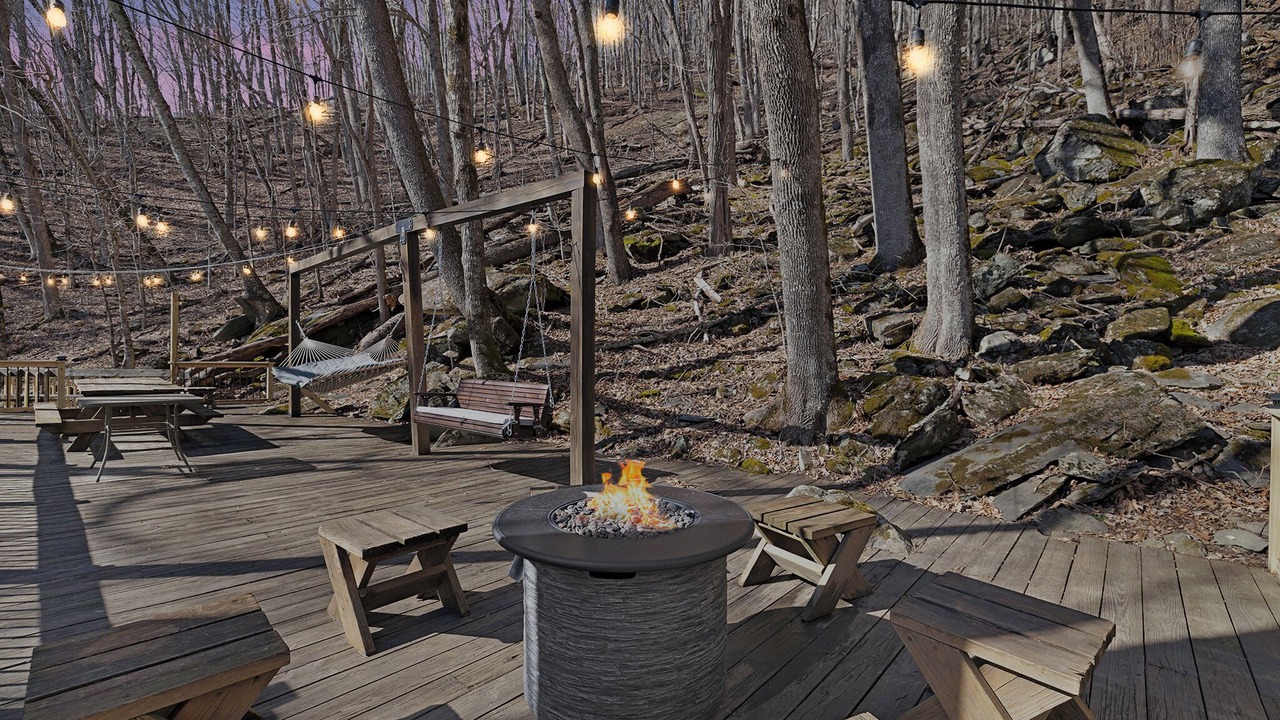 Photo of Patio Balcony in Seven Devils
