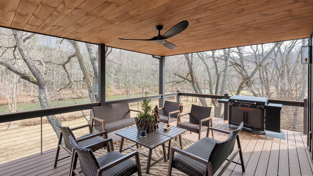 Photo of Outdoor in Lansing