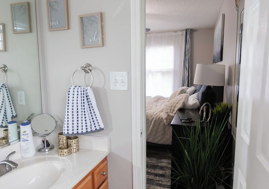 Photo of Bathroom in Oakdale