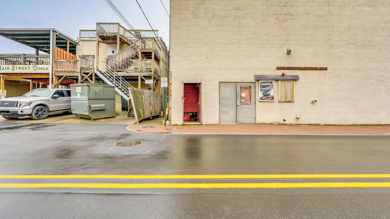 Photo of Outdoor in Waynesville