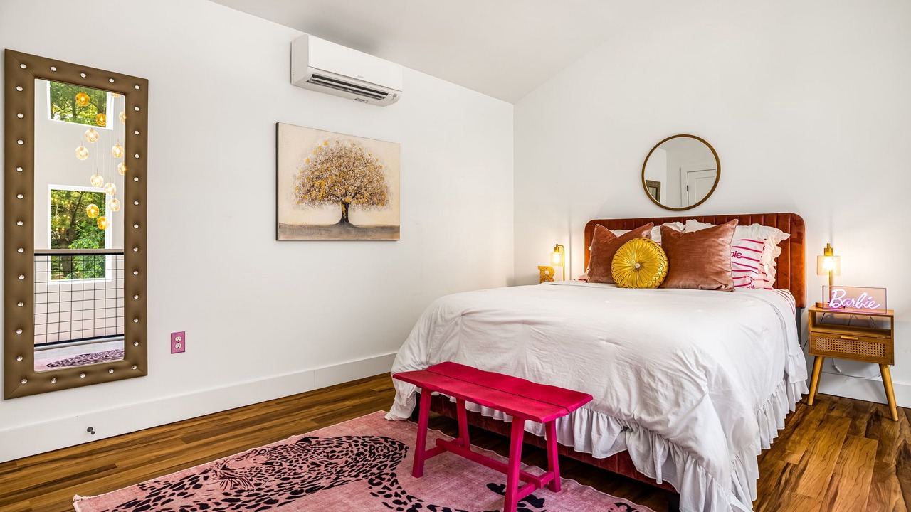 Photo of Bedroom in Ridgecrest