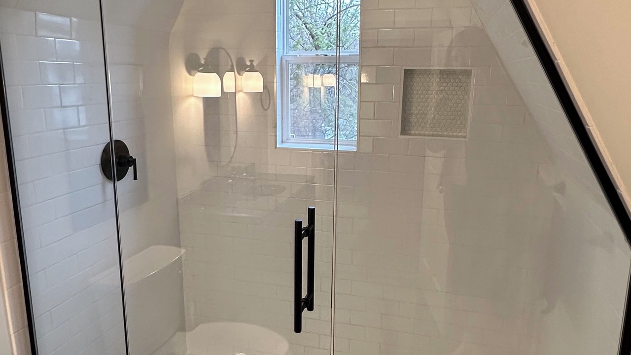Photo of Bathroom in East Hill
