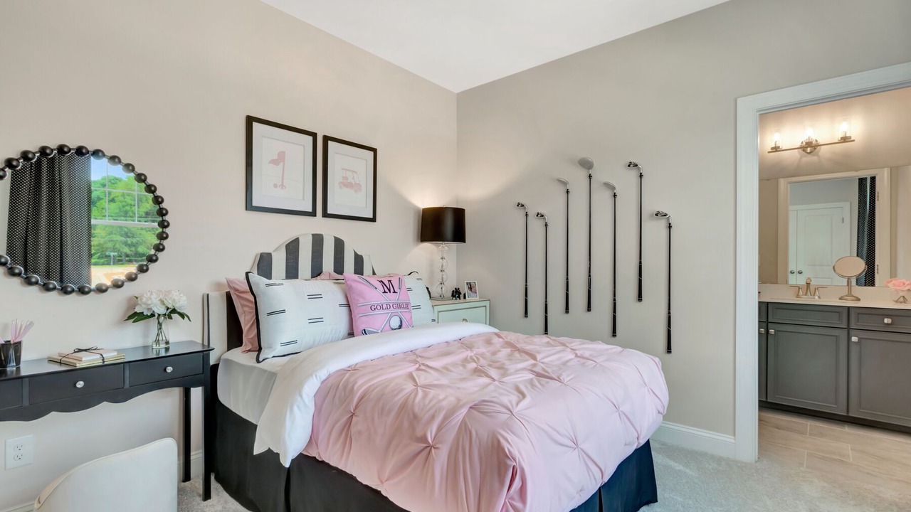 Photo of Bedroom in Steele Creek