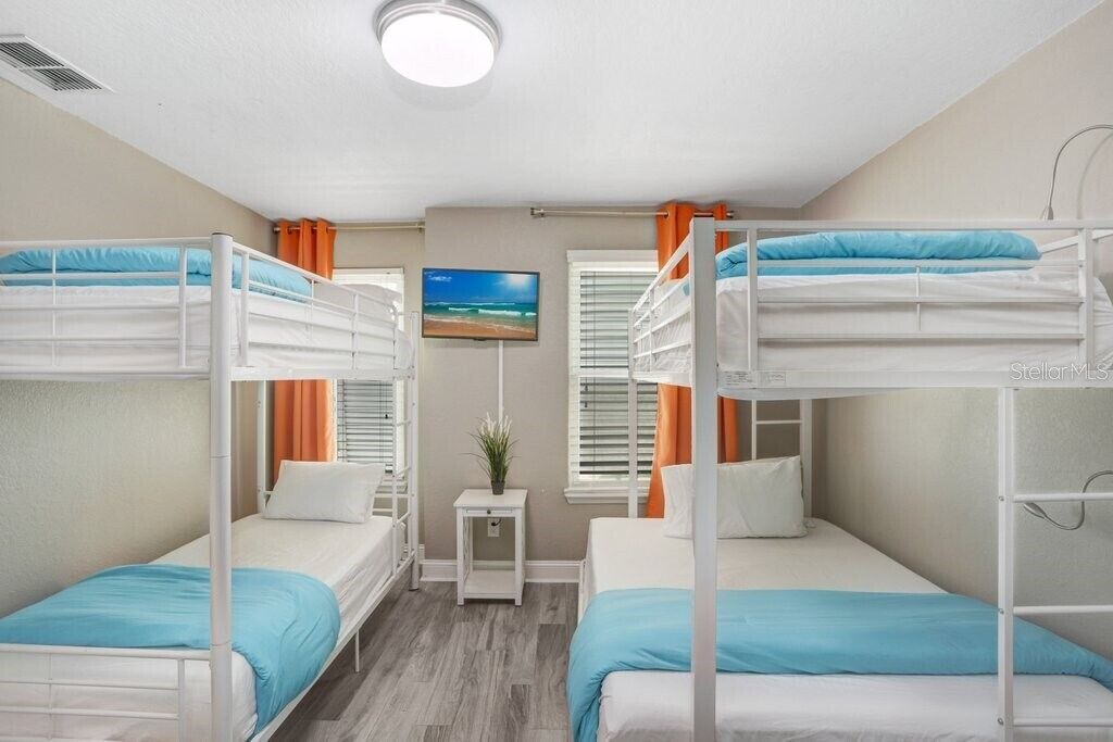Photo of Bedroom in Steele Creek