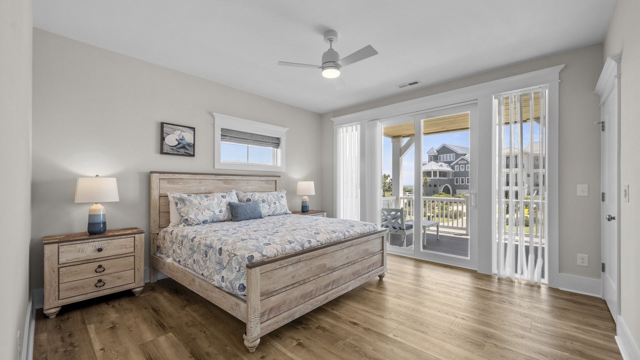 Photo of Bedroom in McCutcheon Field