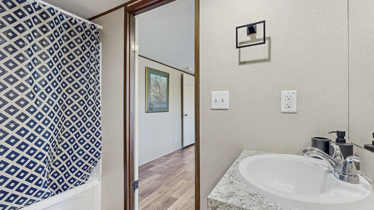 Photo of Bathroom in Hendersonville