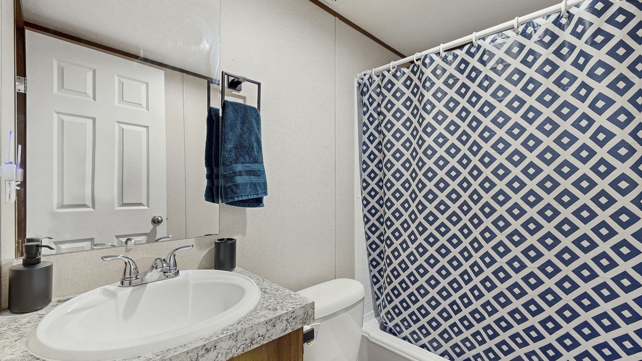 Photo of Bathroom in Hendersonville