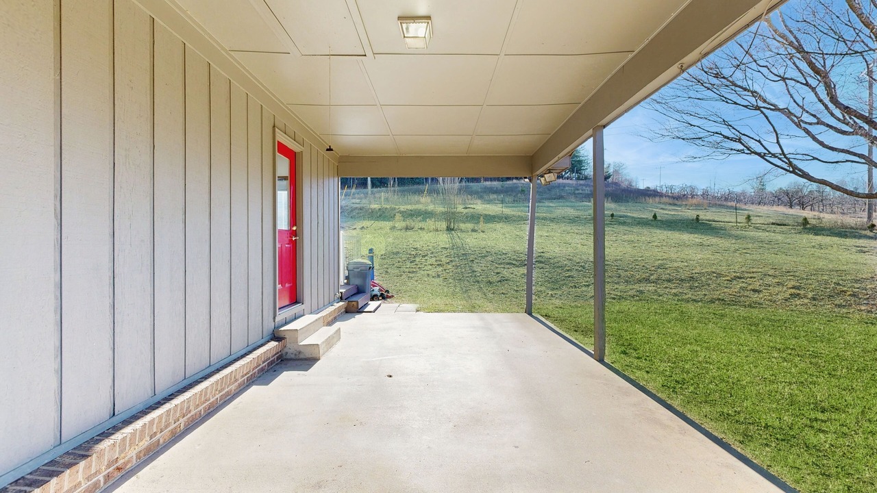 Photo of Patio Balcony in Hendersonville