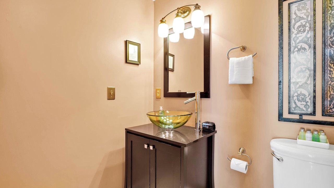 Photo of Bathroom in Wilmington Historic District