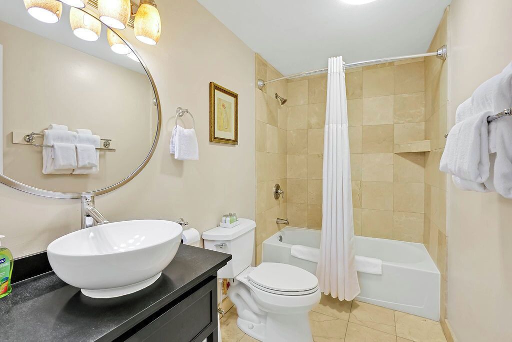 Photo of Bathroom in Wilmington Historic District
