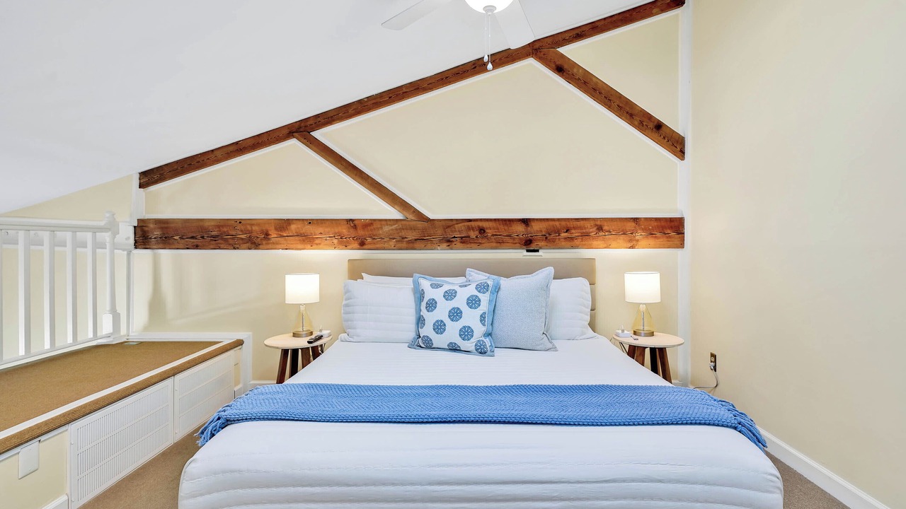 Photo of Bedroom in Wilmington Historic District