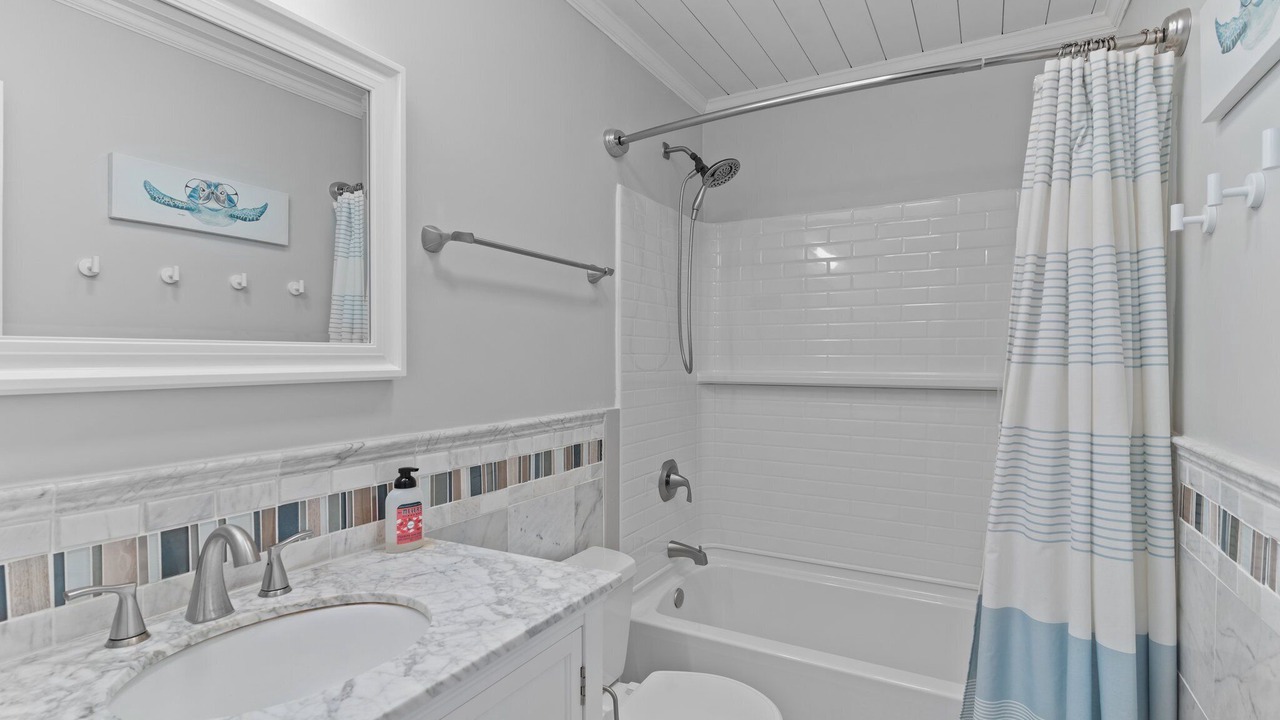 Photo of Bathroom in Ocean City Beach