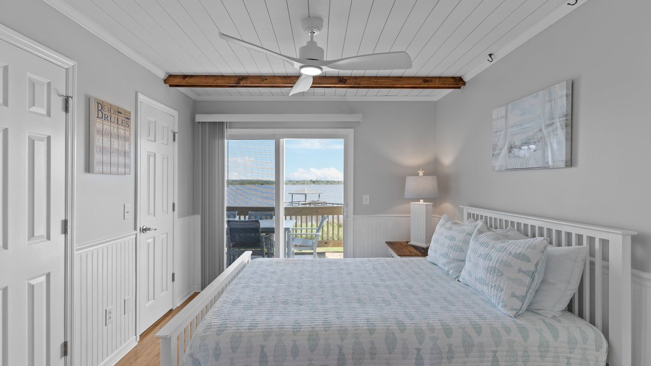 Photo of Bedroom in Ocean City Beach
