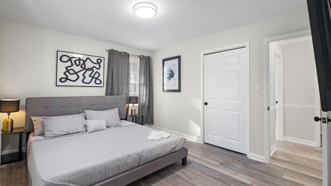 Photo of Bedroom in Garner