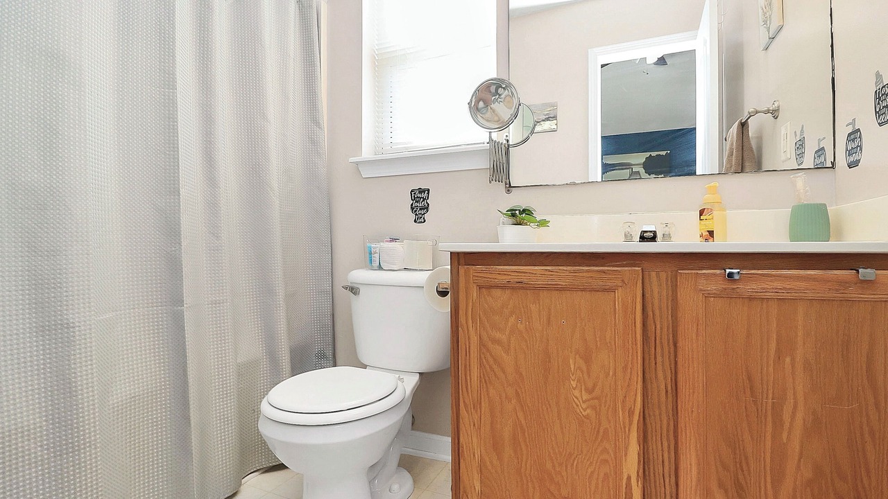 Photo of Bathroom in Steele Creek