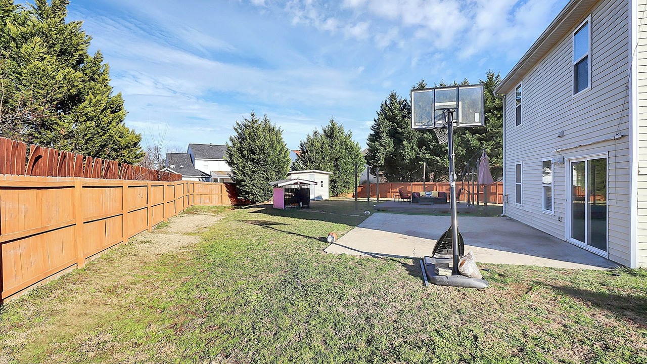 Photo of Outdoor in Steele Creek