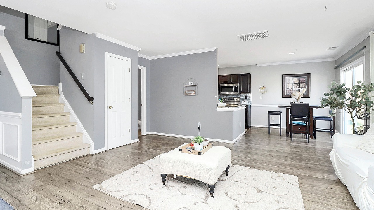 Photo of Livingroom in Steele Creek