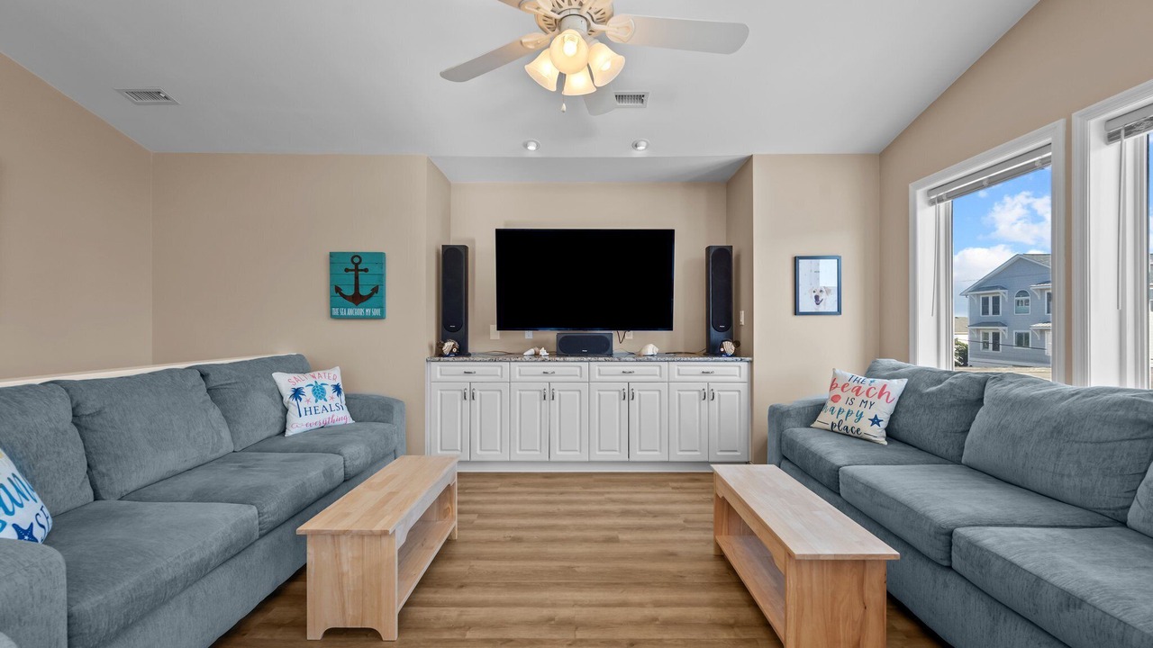 Photo of Livingroom in Surf City