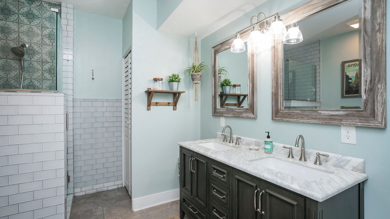 Photo of Bathroom in Woodbine
