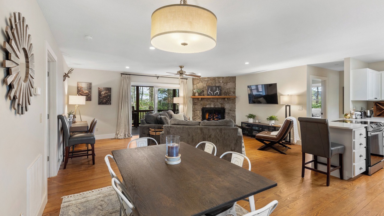 Photo of Livingroom in Glenville