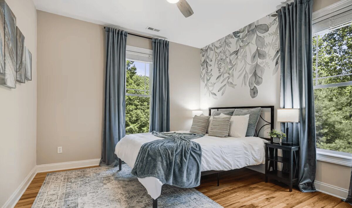 Photo of Bedroom in Asheville