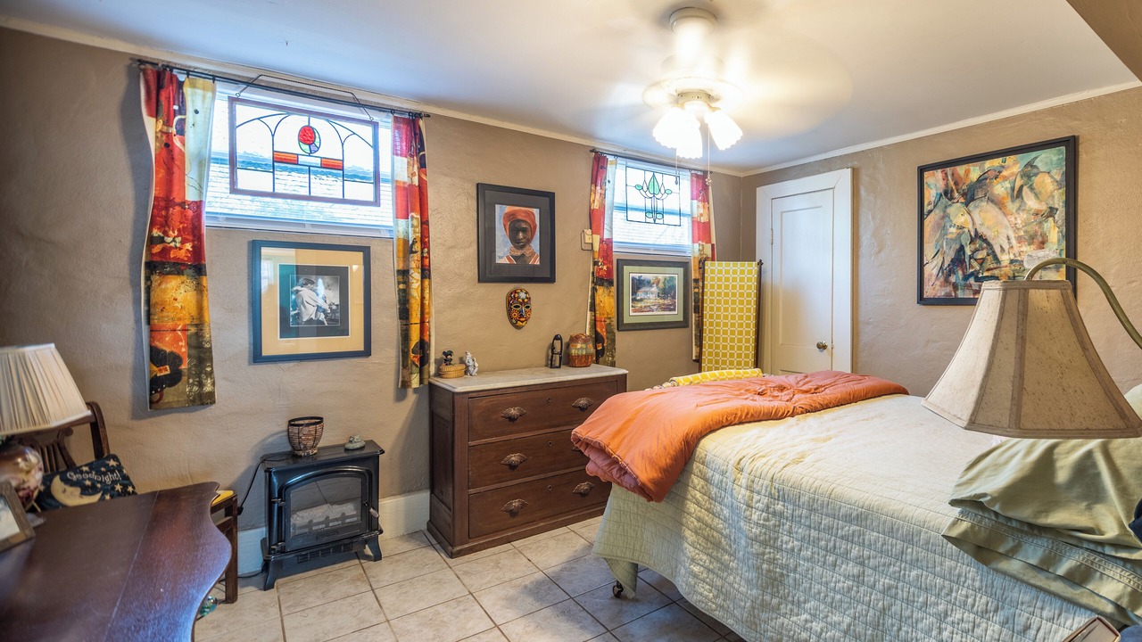 Photo of Bedroom in Summerville