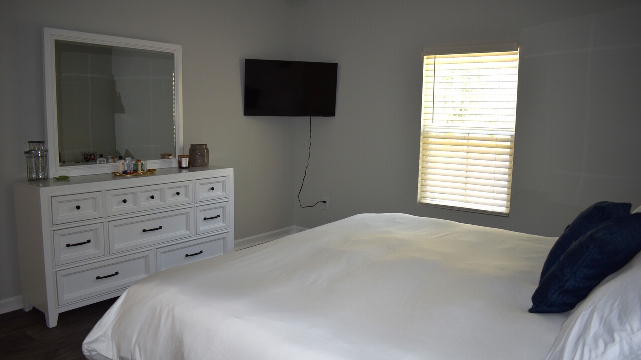 Photo of Bedroom in Carolina Shores