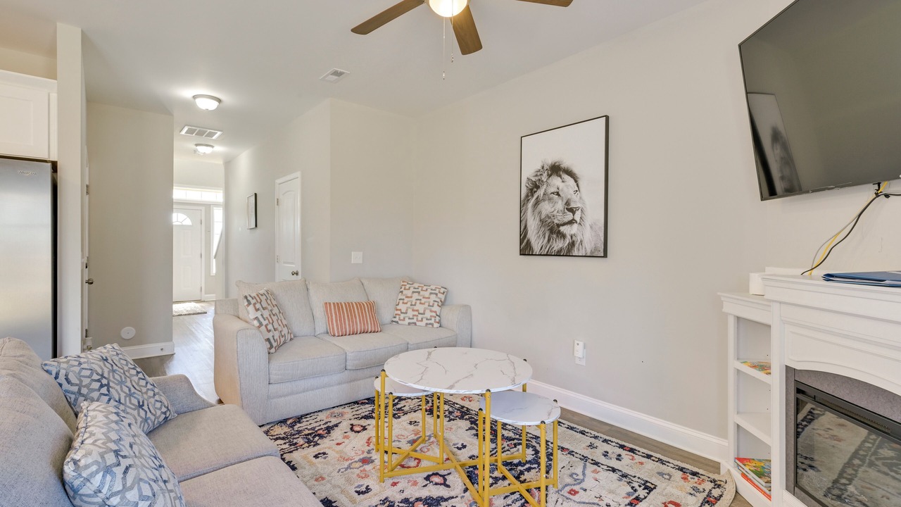Photo of Livingroom in Harrisburg