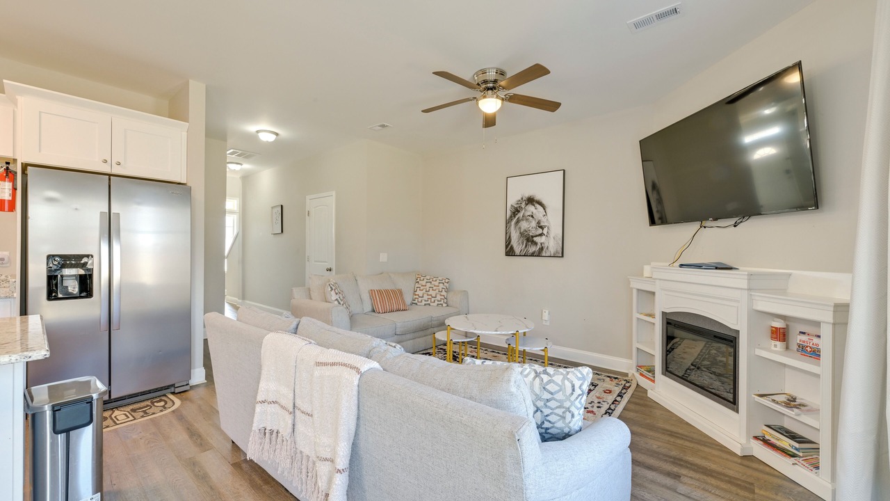 Photo of Livingroom in Harrisburg