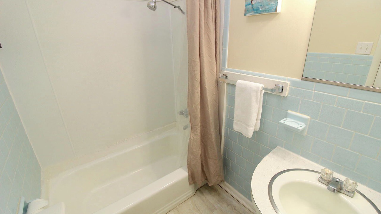 Photo of Bedroom in Nags Head