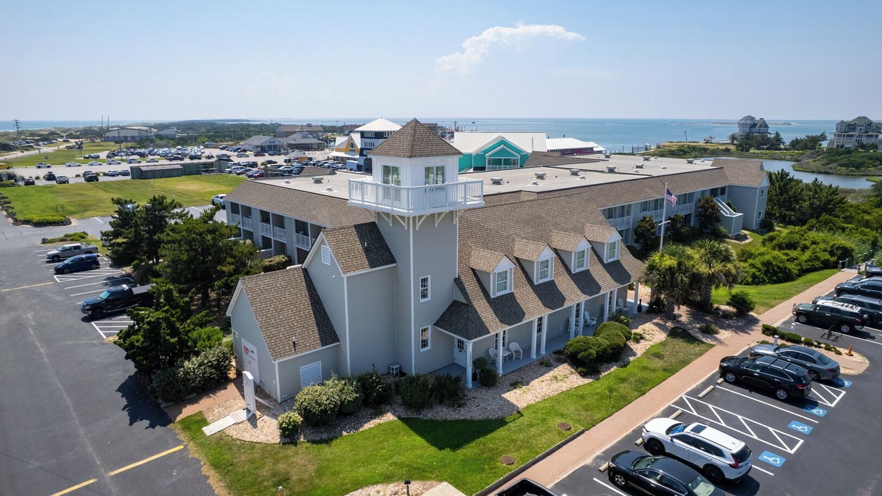 Photo of Others in Hatteras