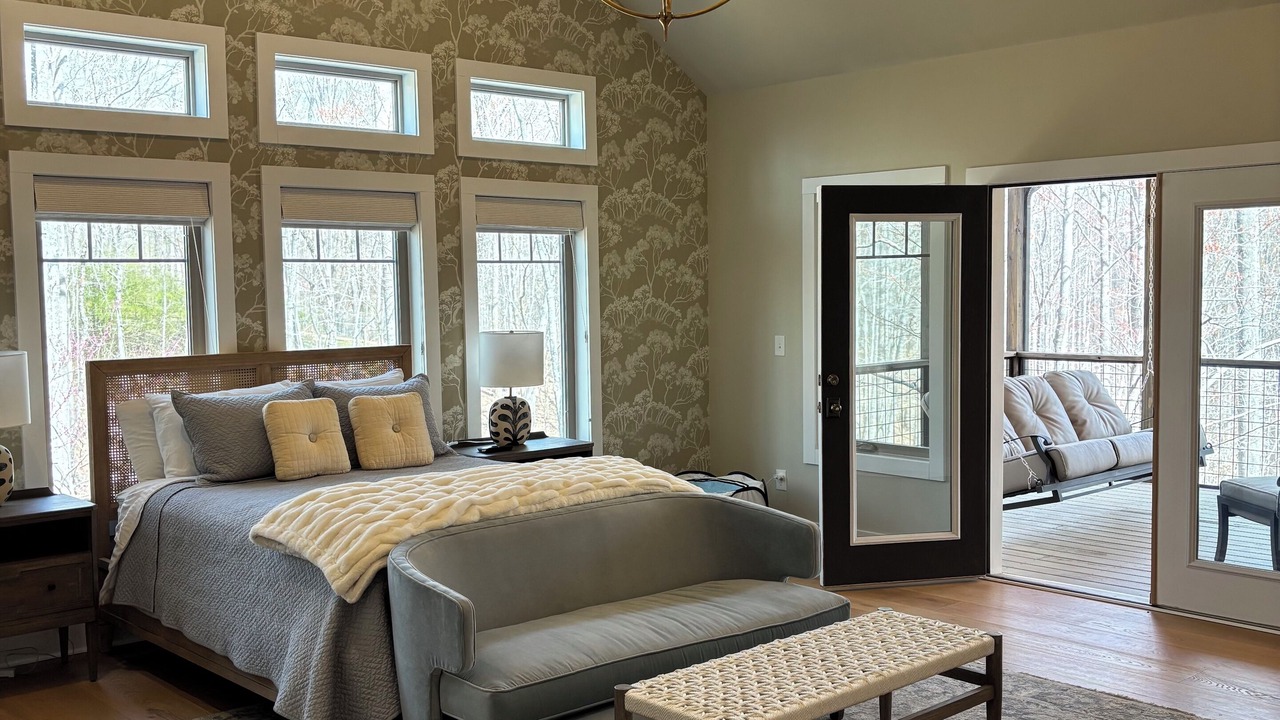 Photo of Bedroom in Sandy Ridge