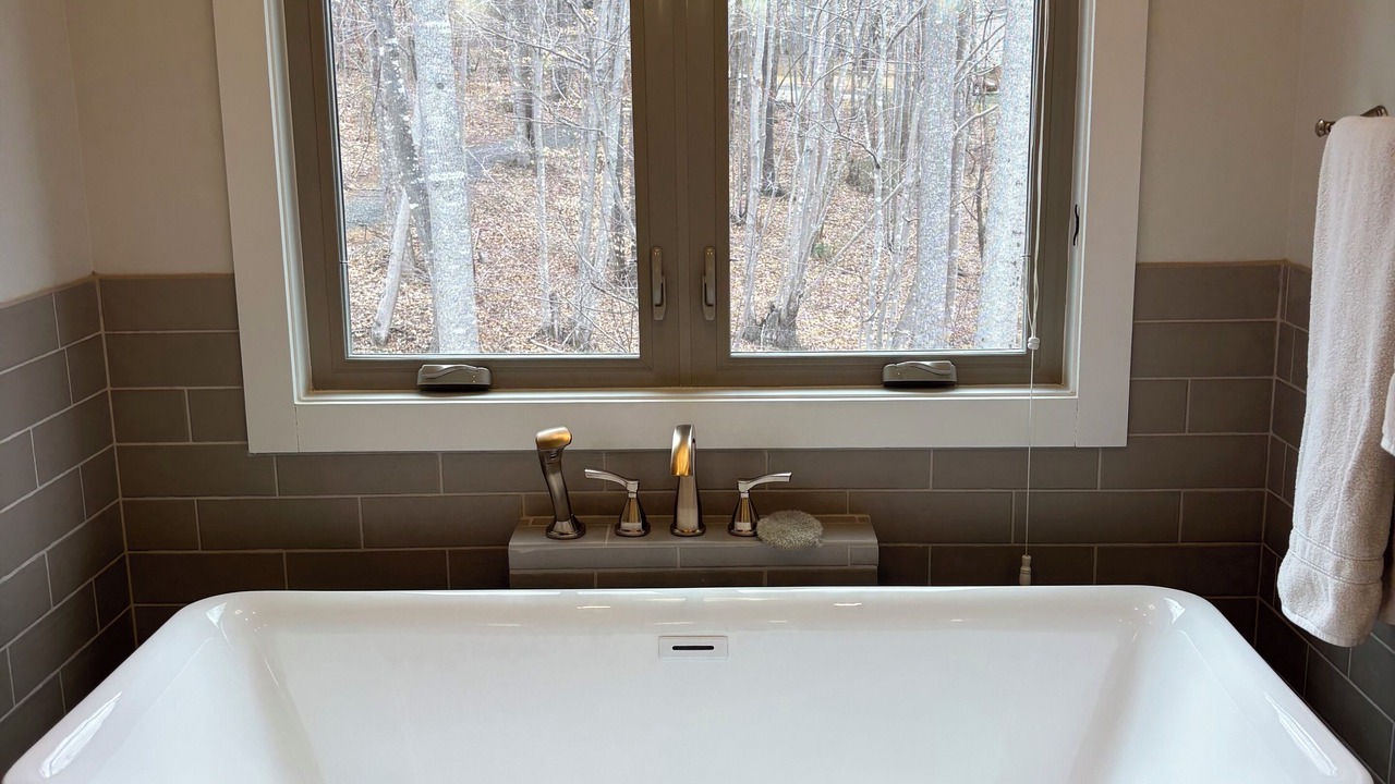 Photo of Bathroom in Sandy Ridge