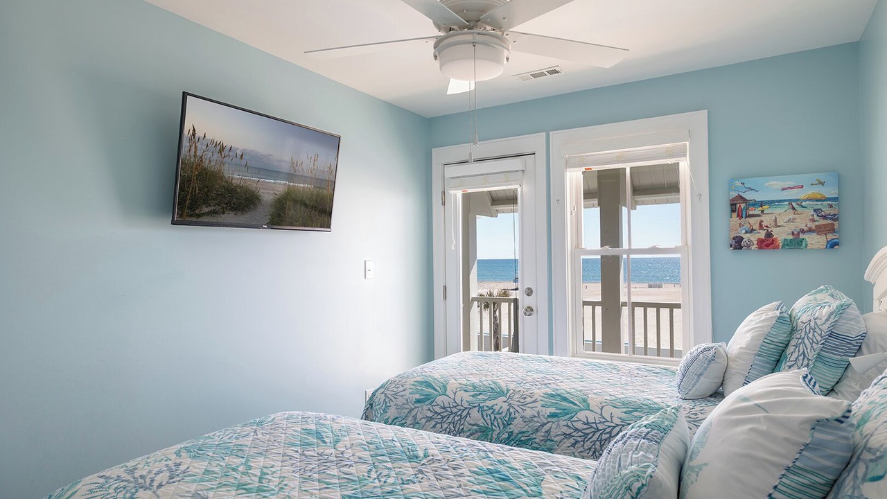 Photo of Bedroom in Atlantic Beach
