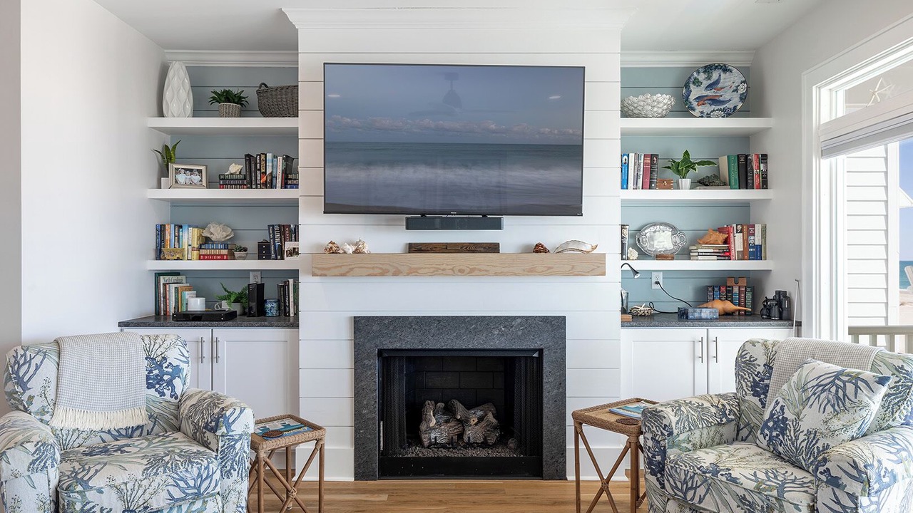 Photo of Livingroom in Atlantic Beach