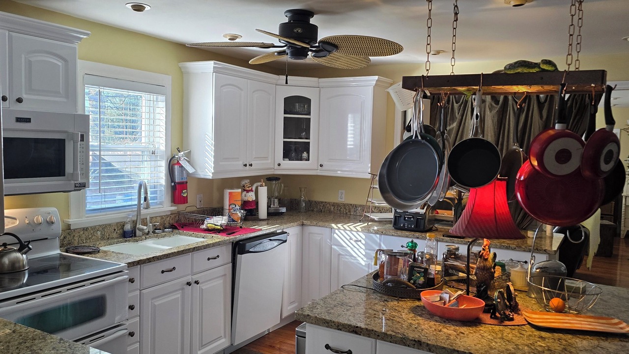 Photo of Kitchen in Hubert