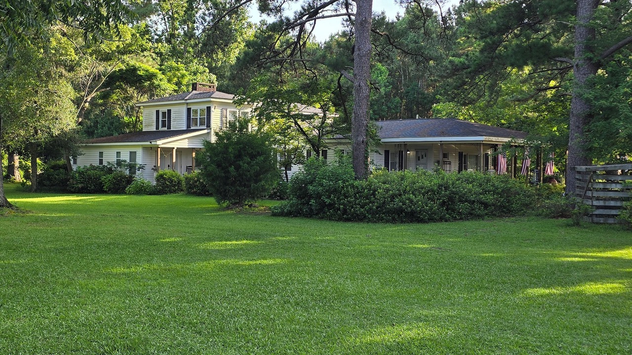 Photo of Outdoor in Hubert