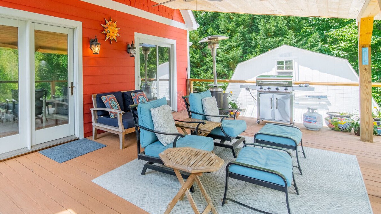 Photo of Outdoor in Mayhew